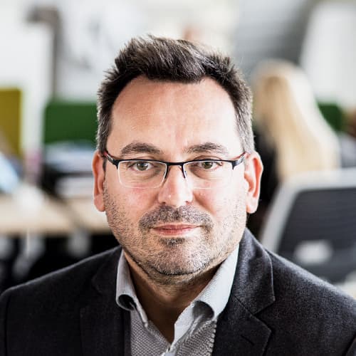 Madár István